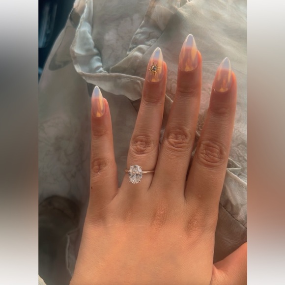 Zales Gold Oval Diamond Ring - Picture 4 of 4